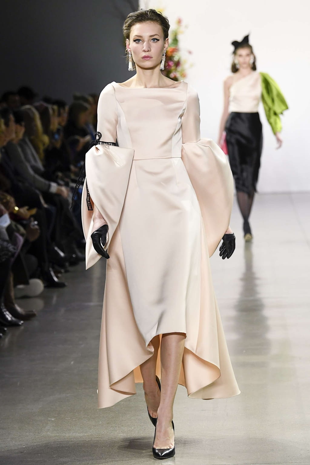 Fashion Week New York Fall/Winter 2019 look 29 from the Bibhu Mohapatra collection 女装