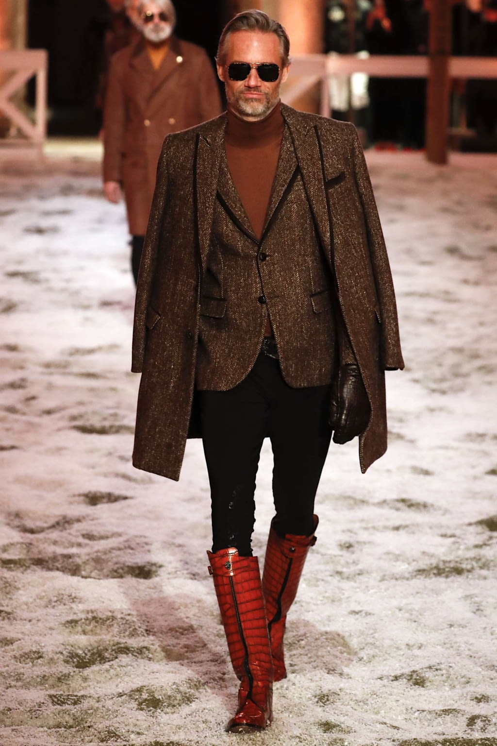 Fashion Week Milan Fall/Winter 2019 look 9 de la collection Billionaire menswear