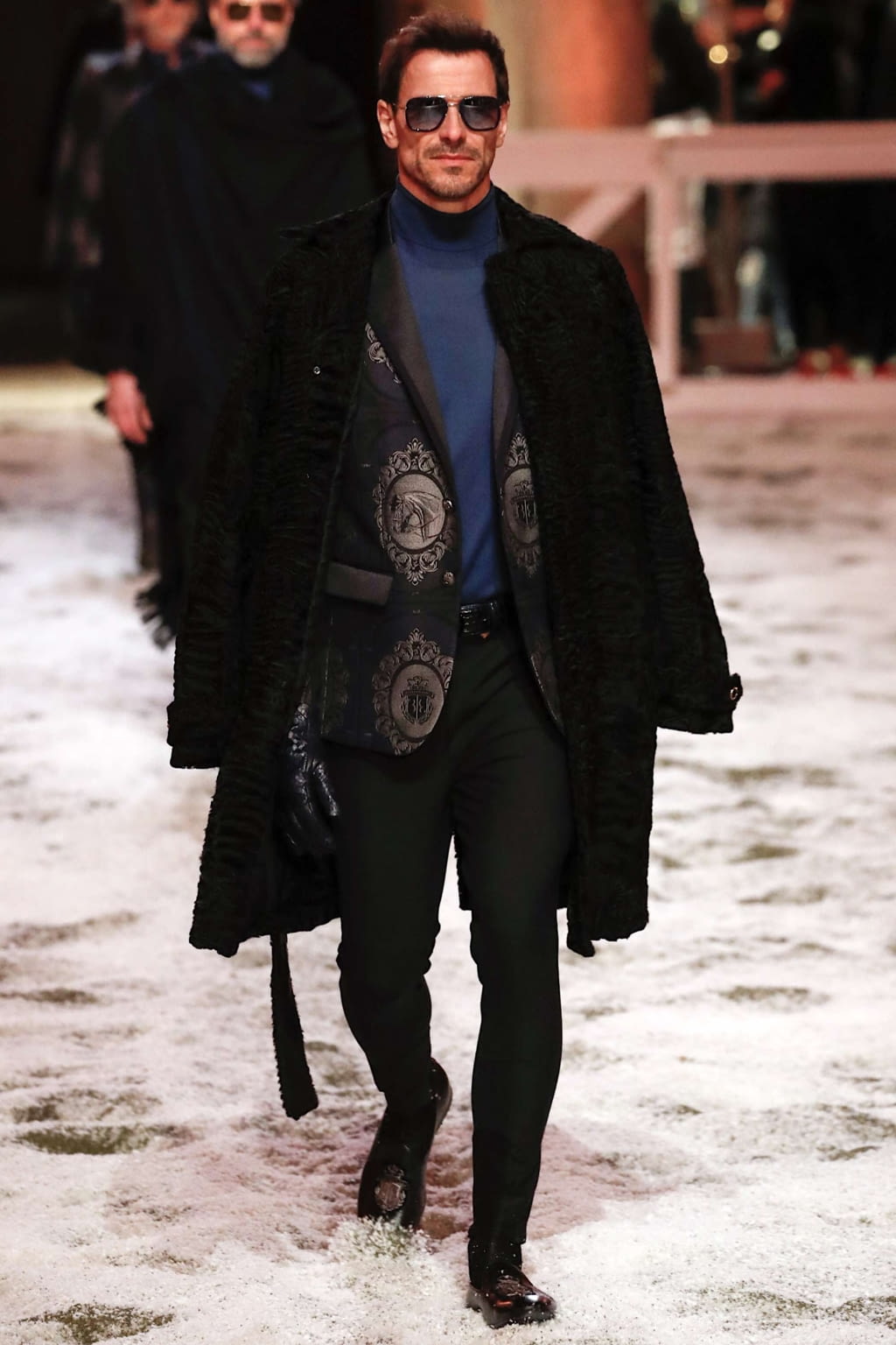 Fashion Week Milan Fall/Winter 2019 look 37 from the Billionaire collection 男装