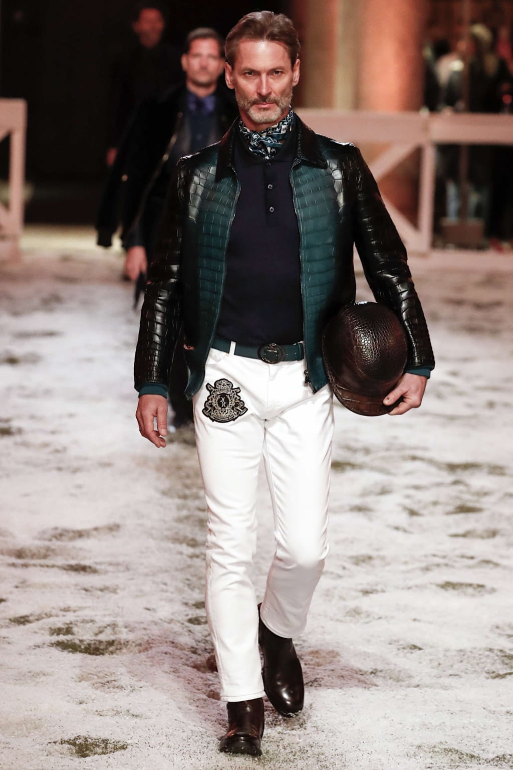 Fashion Week Milan Fall/Winter 2019 look 49 from the Billionaire collection 男装