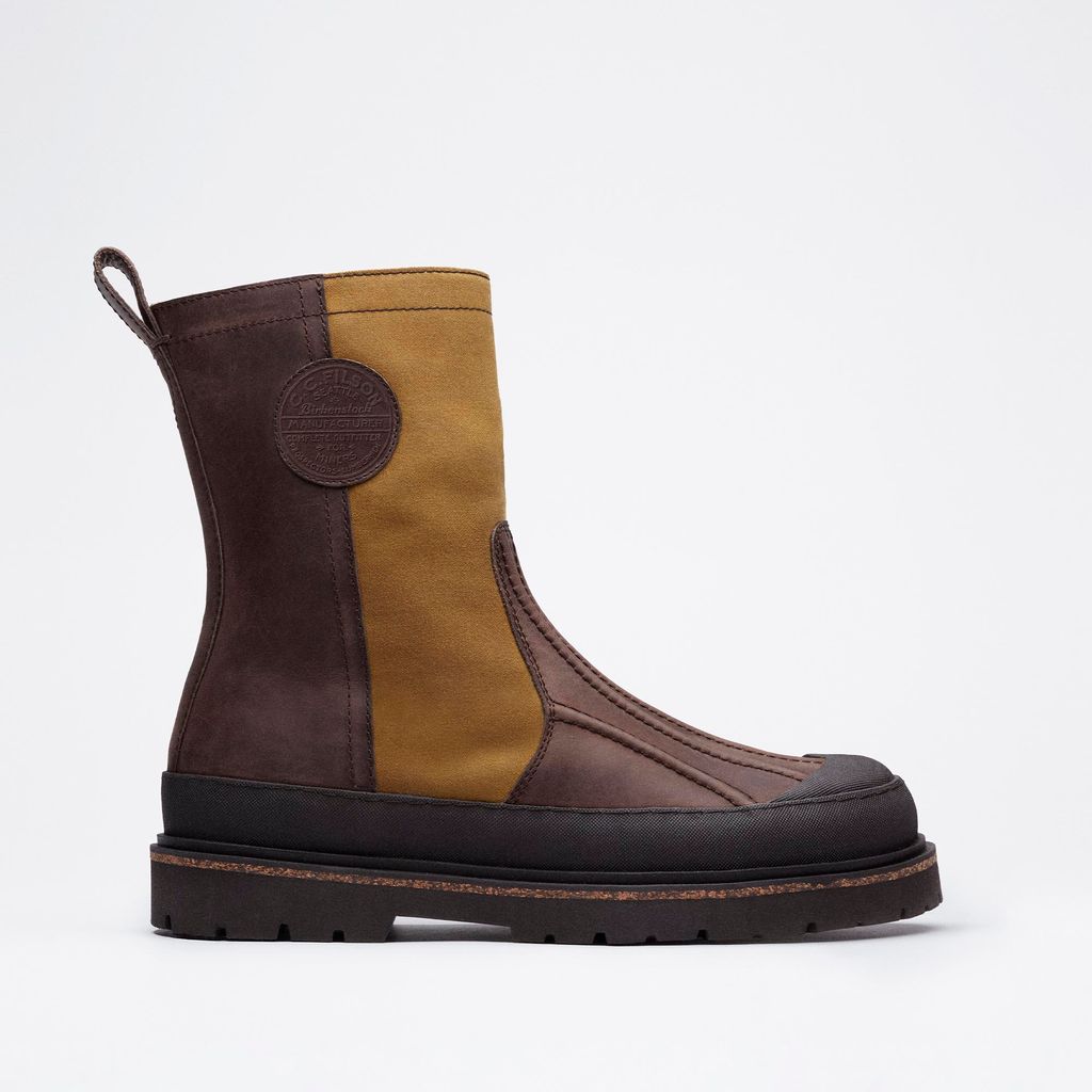 Fashion Week Paris Fall/Winter 2024 look 80 from the Birkenstock 1774 collection womenswear accessories