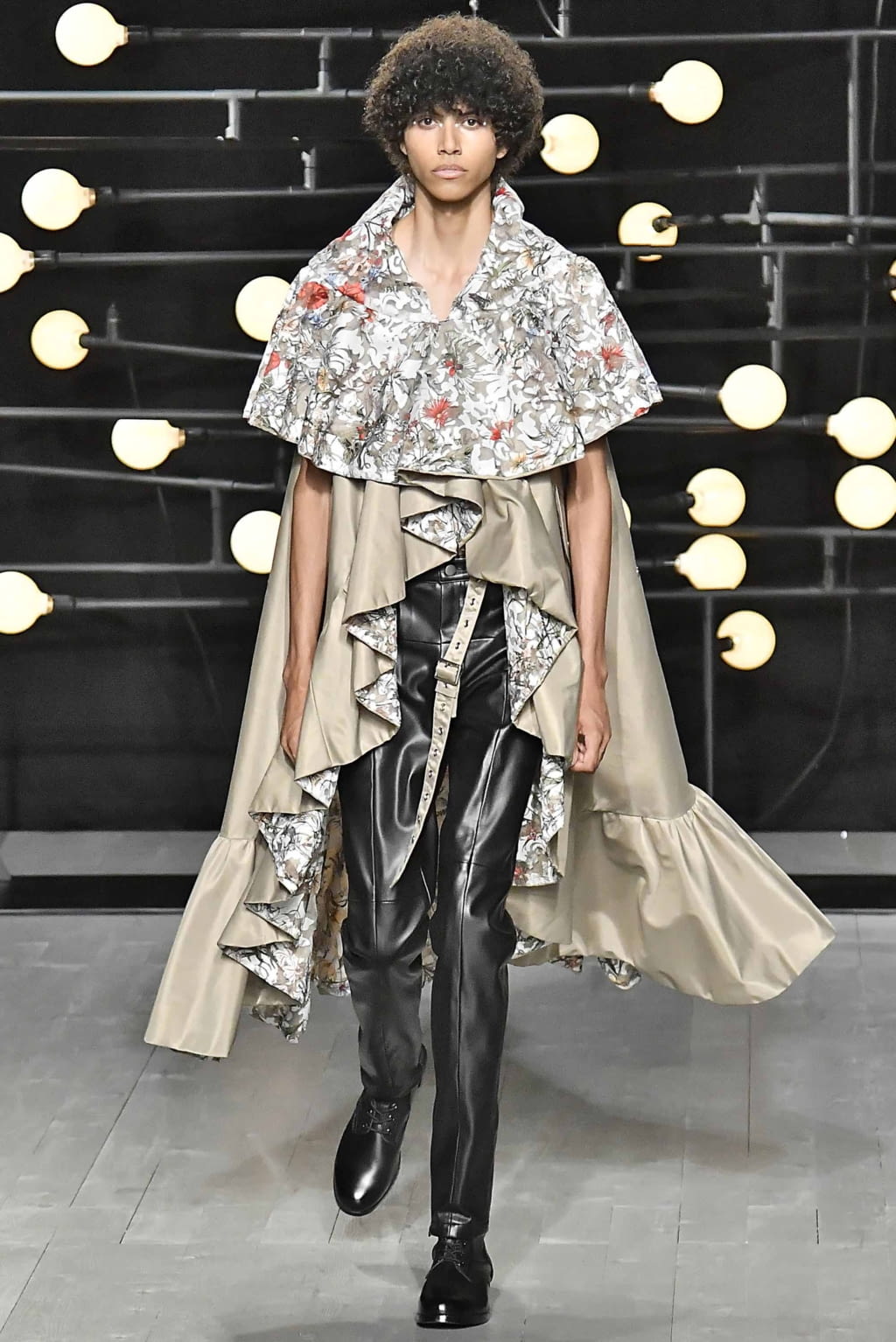 Fashion Week London Spring/Summer 2019 look 7 de la collection Blindness menswear