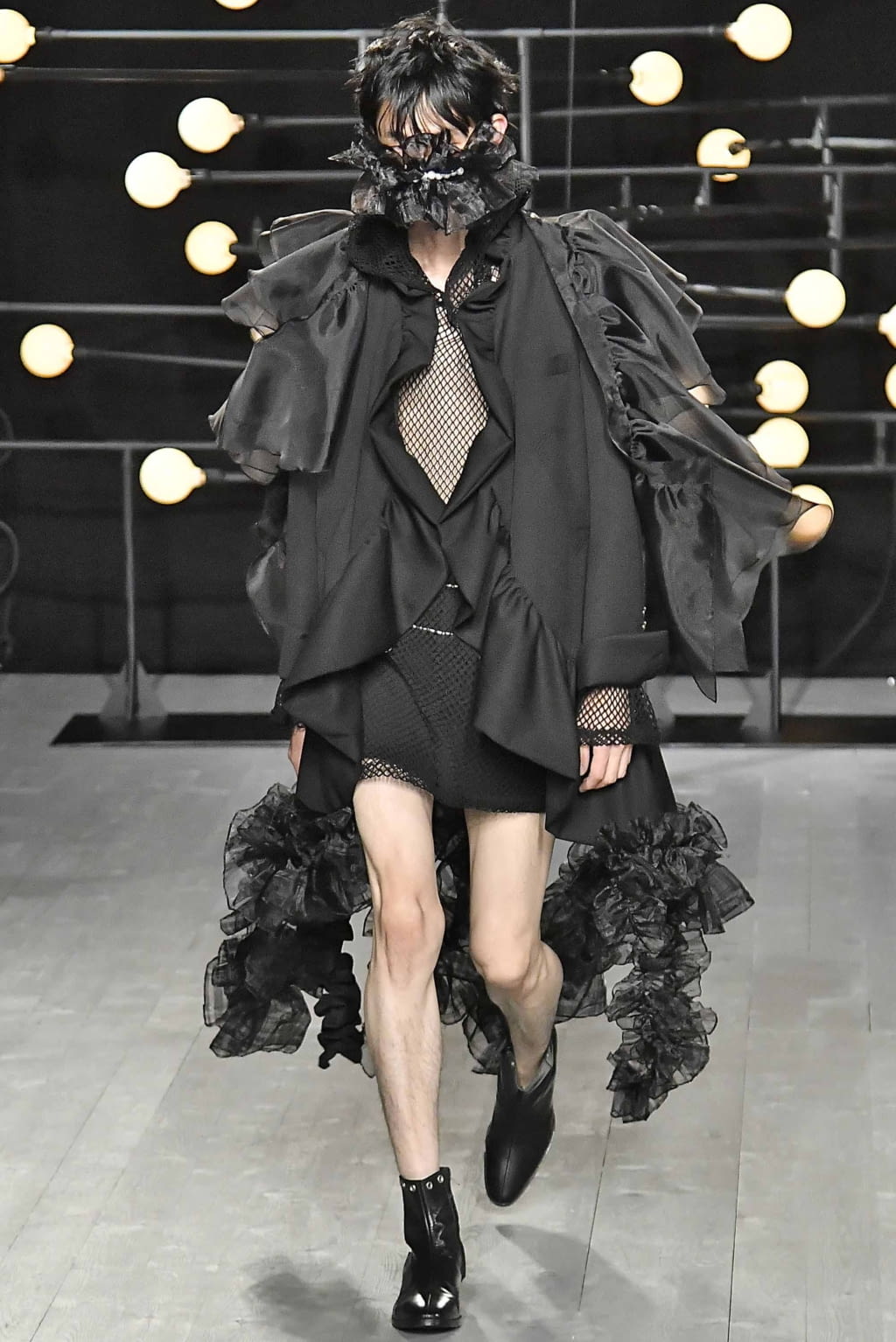 Fashion Week London Spring/Summer 2019 look 25 from the Blindness collection menswear