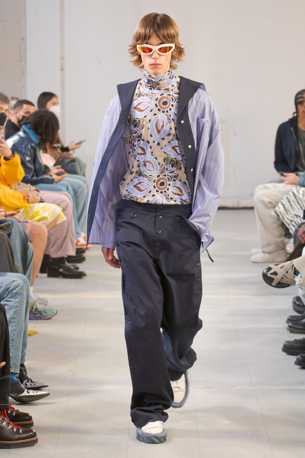 Fashion Week Paris Fall/Winter 2022 look 4 from the Bluemarble collection 男装