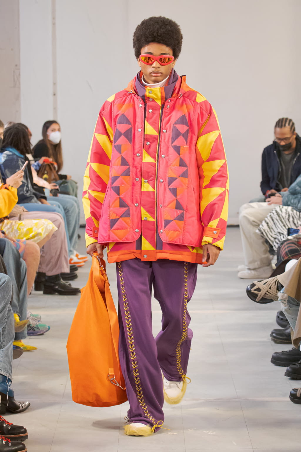 Fashion Week Paris Fall/Winter 2022 look 10 from the Bluemarble collection 男装