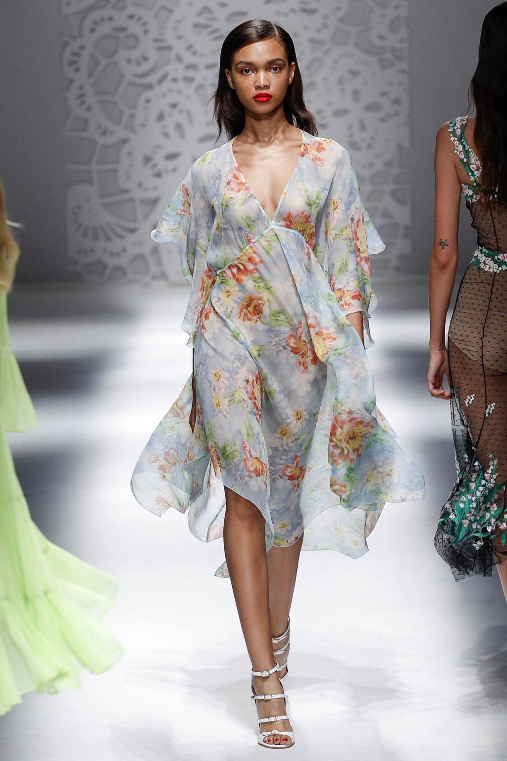 Fashion Week Milan Spring/Summer 2018 look 35 de la collection Blumarine womenswear