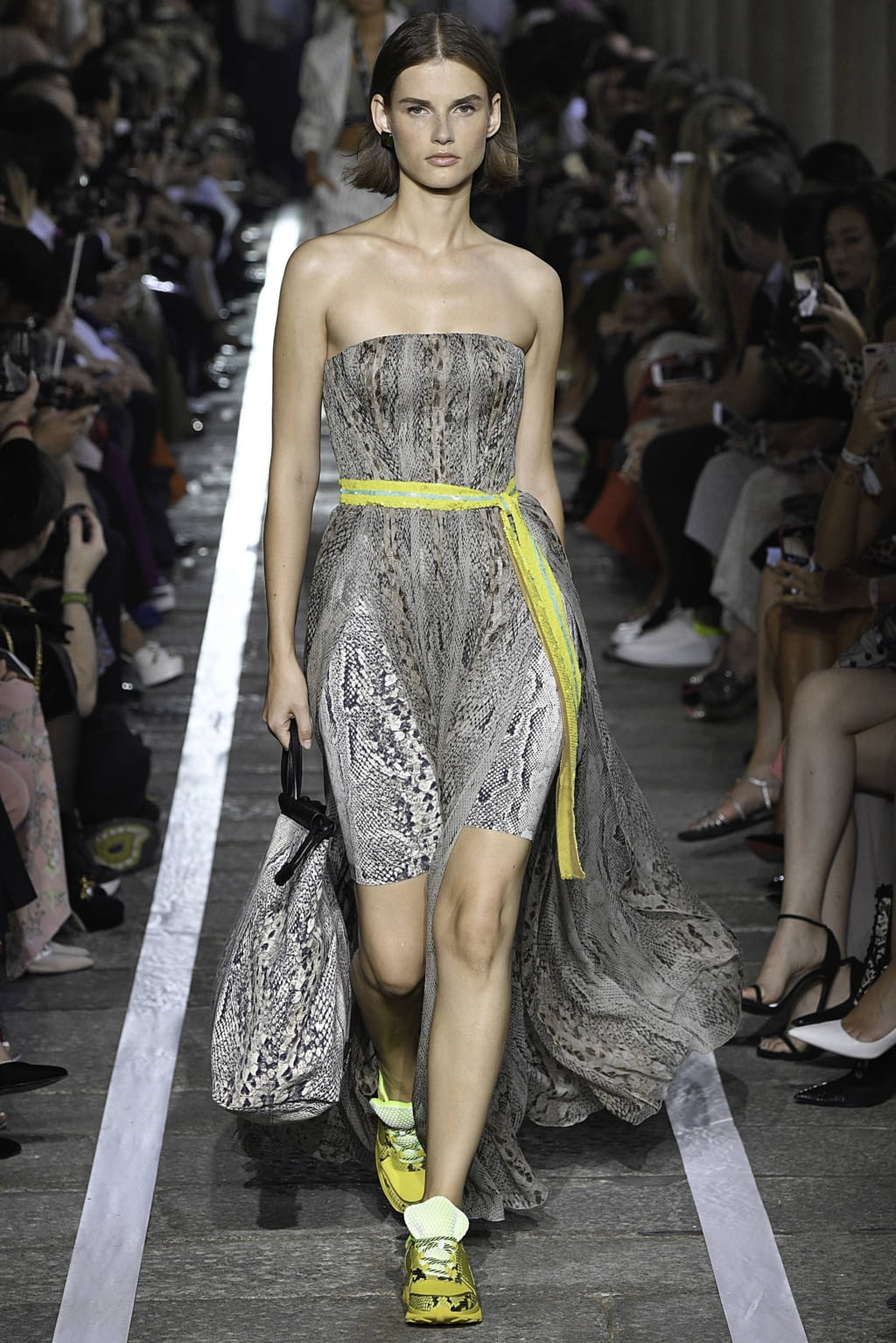 Fashion Week Milan Spring/Summer 2019 look 11 de la collection Blumarine womenswear