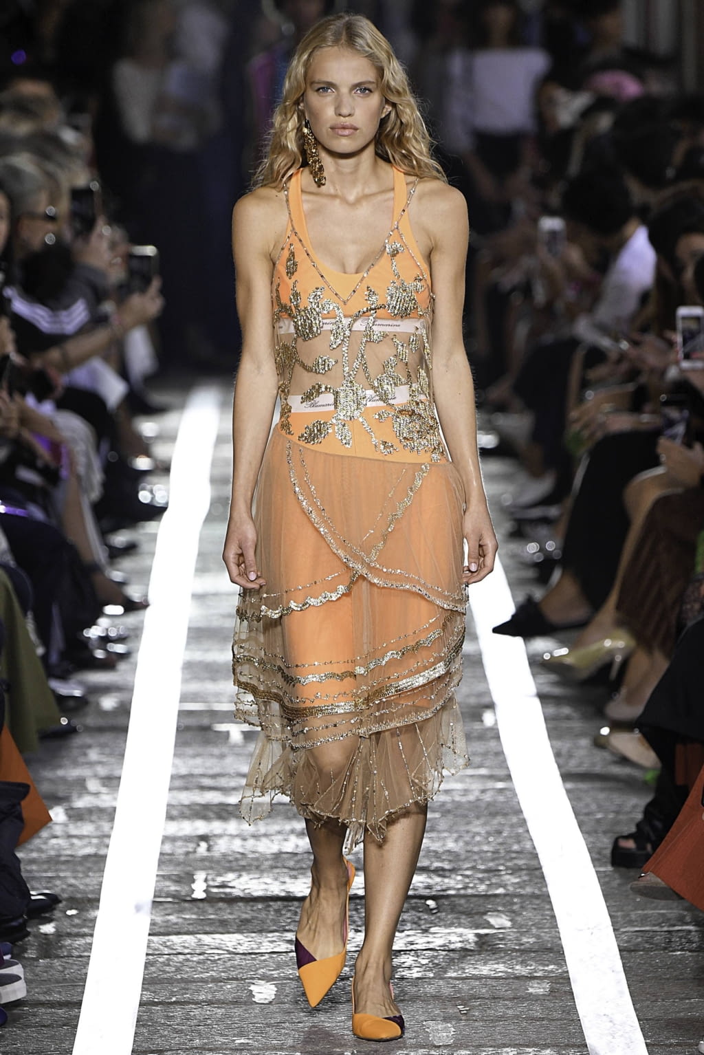 Fashion Week Milan Spring/Summer 2019 look 19 from the Blumarine collection womenswear