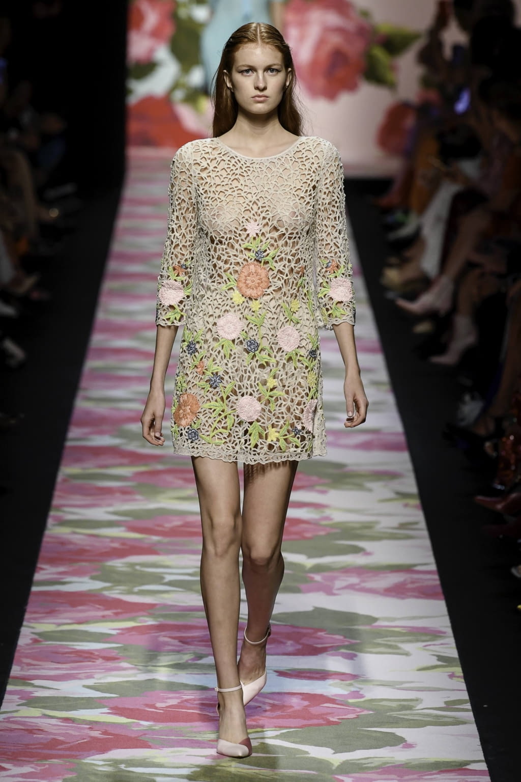 Fashion Week Milan Spring/Summer 2020 look 28 from the Blumarine collection 女装