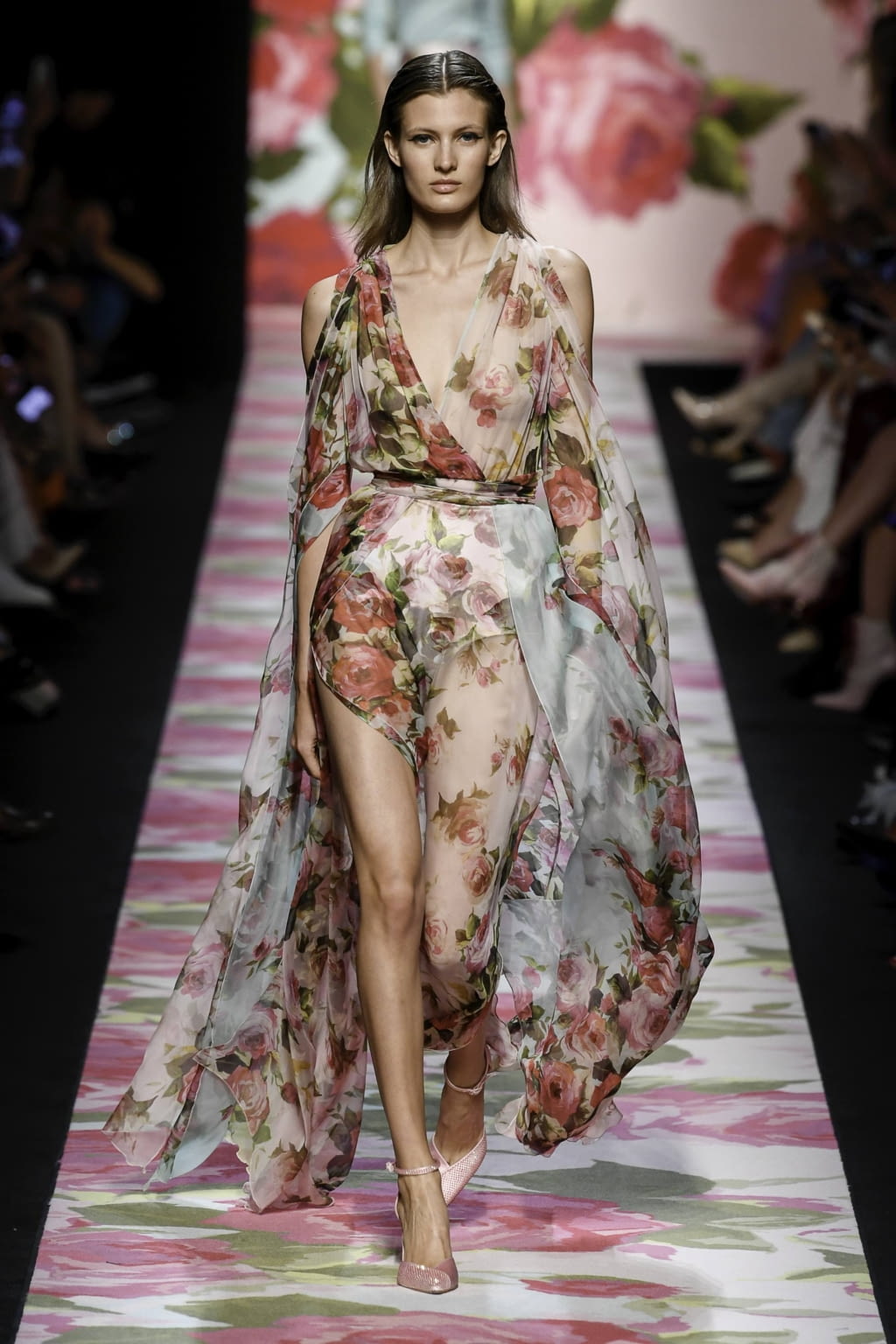 Fashion Week Milan Spring/Summer 2020 look 30 from the Blumarine collection 女装