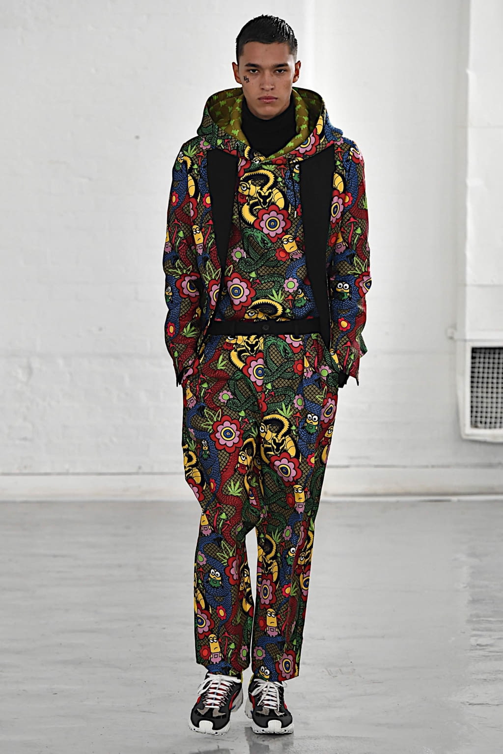 Fashion Week London Fall/Winter 2020 look 16 from the Bobby Abley collection 女装