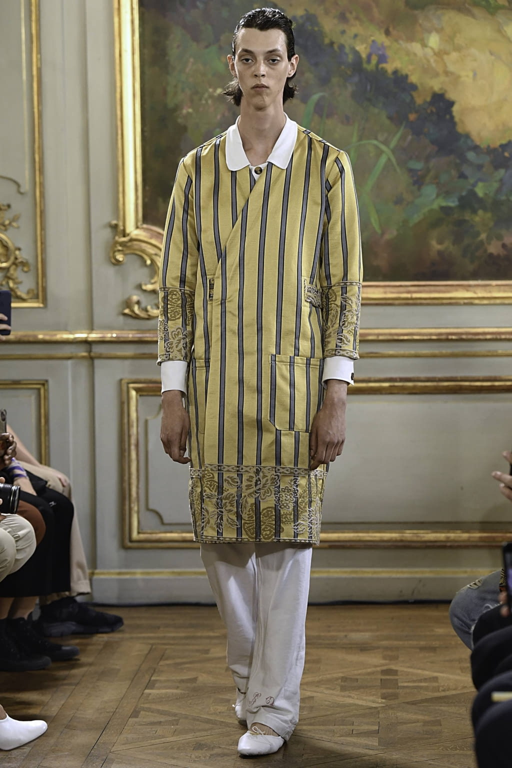 Fashion Week Paris Spring/Summer 2020 look 1 from the Bode collection 男装