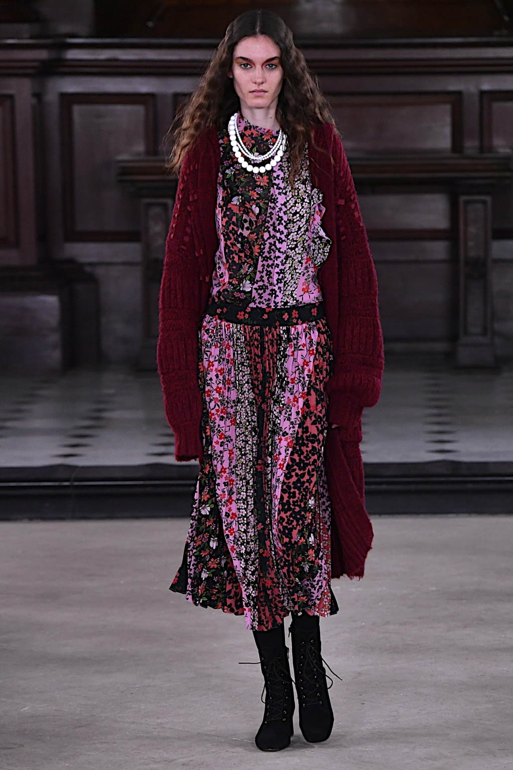 Fashion Week London Fall/Winter 2020 look 14 from the Bora Aksu collection womenswear