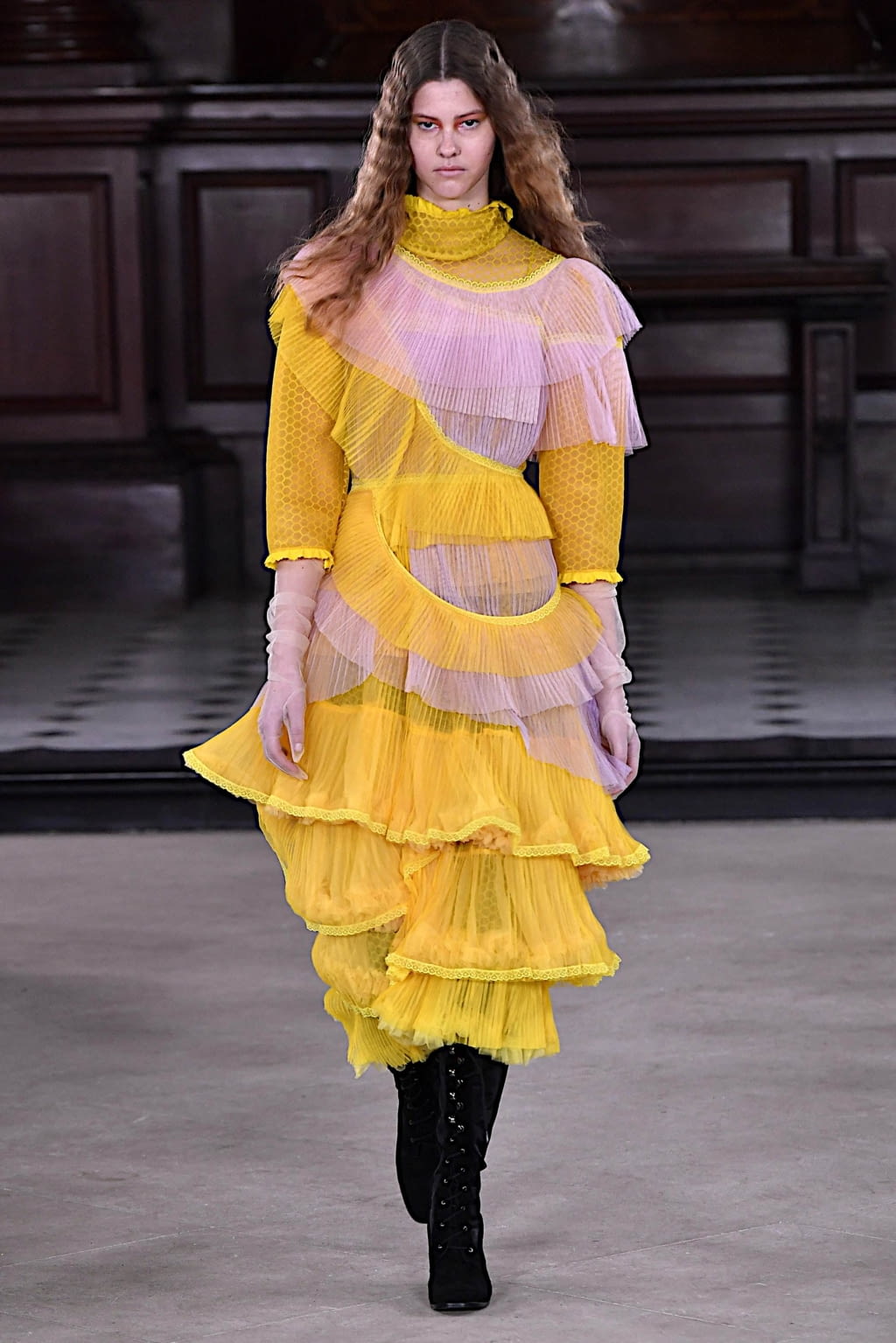 Fashion Week London Fall/Winter 2020 look 29 from the Bora Aksu collection womenswear