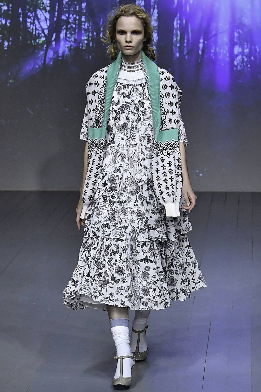 Fashion Week London Spring/Summer 2019 look 1 from the Bora Aksu collection womenswear