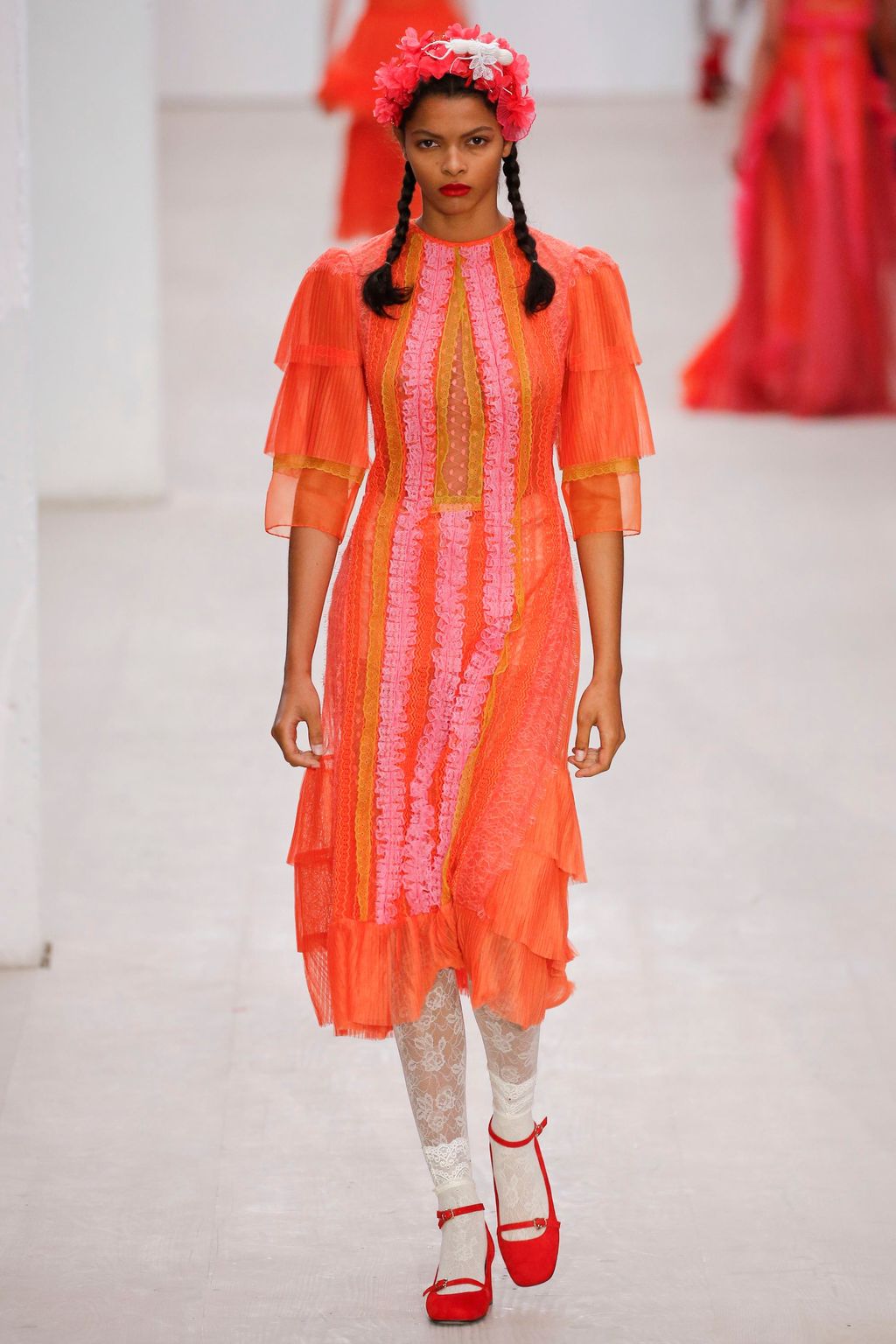 Fashion Week London Spring/Summer 2020 look 38 from the Bora Aksu collection womenswear