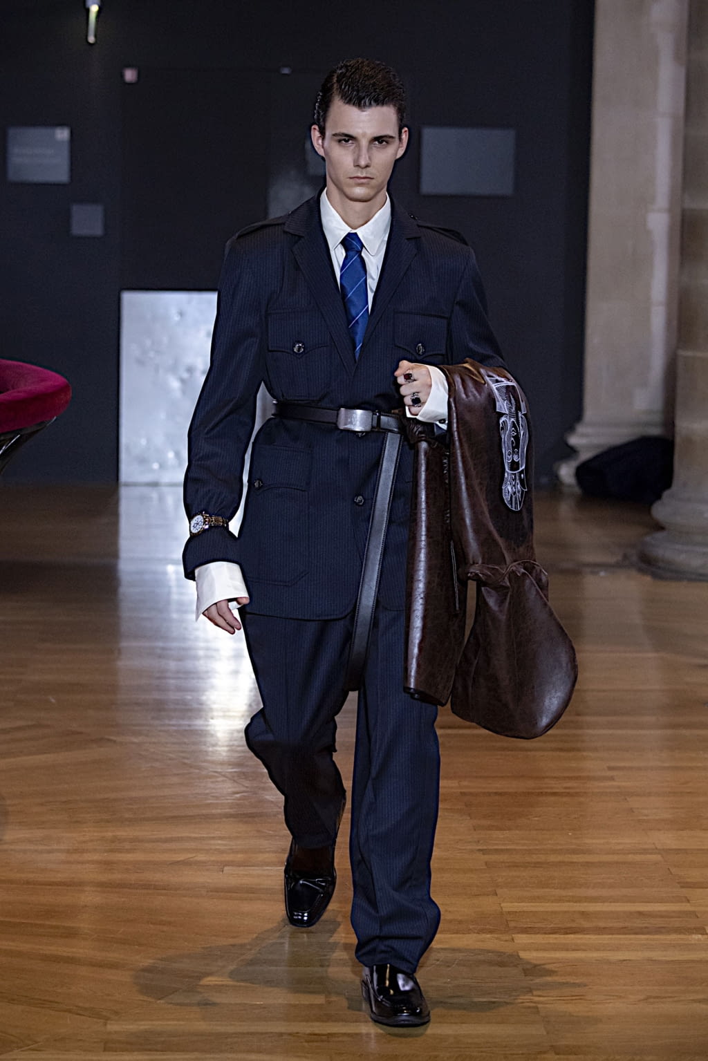 Fashion Week Paris Fall/Winter 2020 look 3 from the Boramy Viguier collection menswear