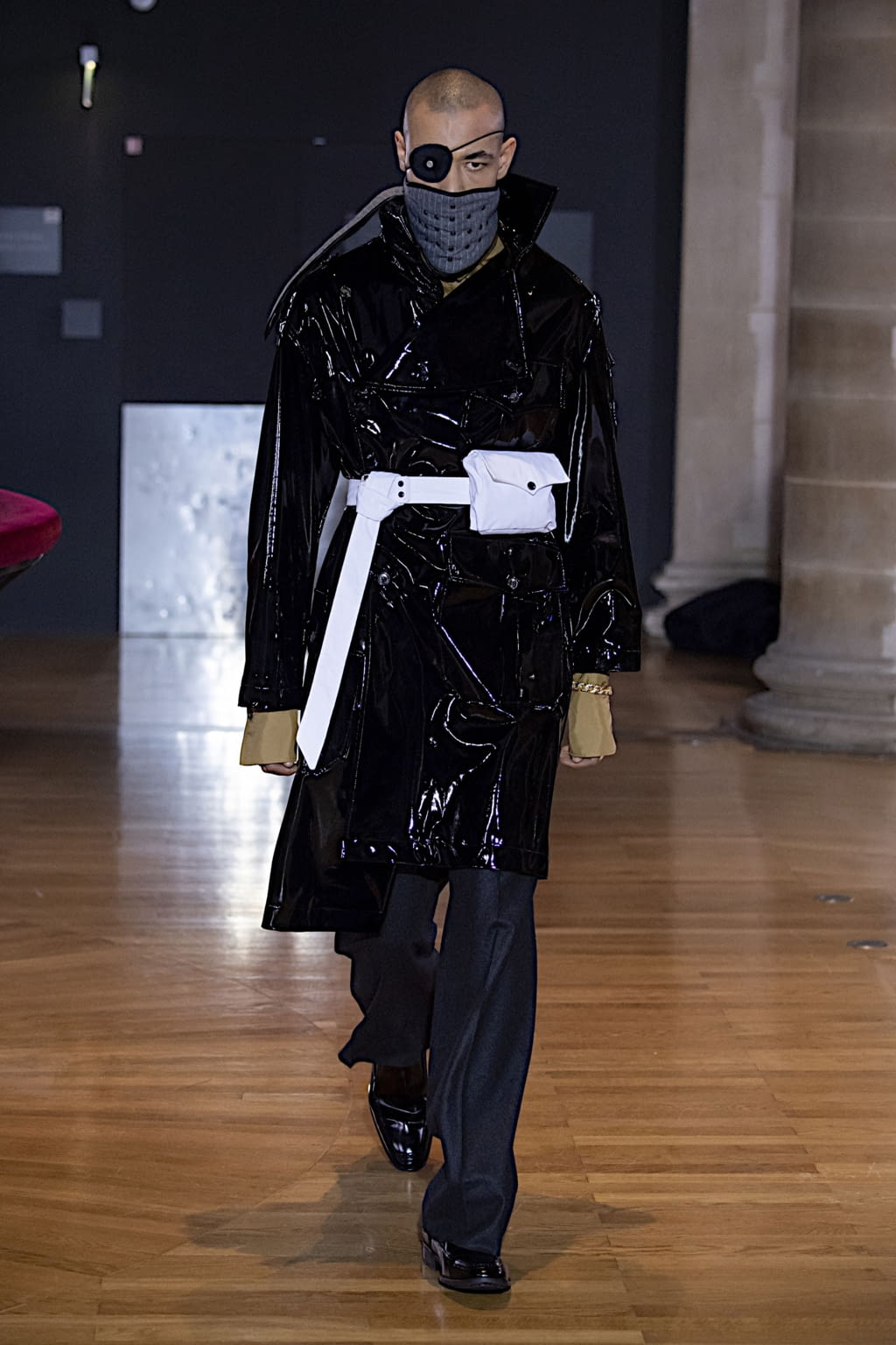 Fashion Week Paris Fall/Winter 2020 look 4 from the Boramy Viguier collection 男装