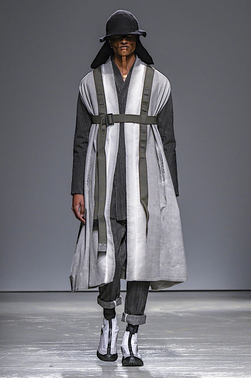 Fashion Week Paris Fall/Winter 2019 look 5 de la collection Boris Bidjan Saberi menswear