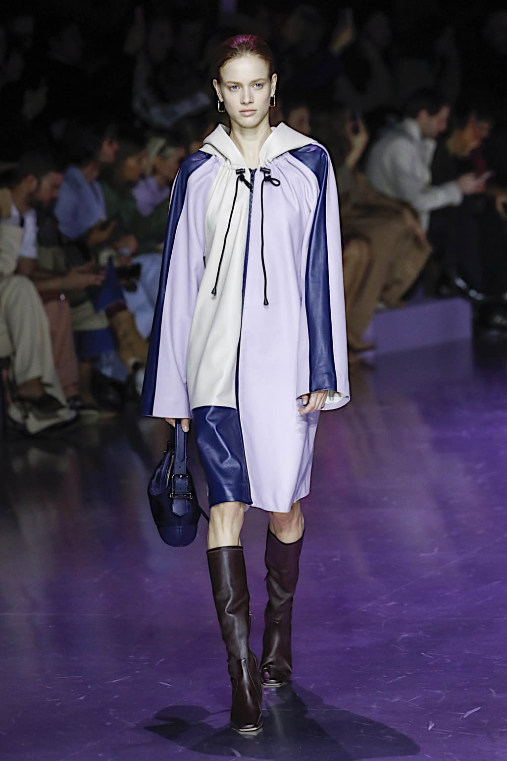 Fashion Week Milan Fall/Winter 2020 look 14 from the Boss collection 女装