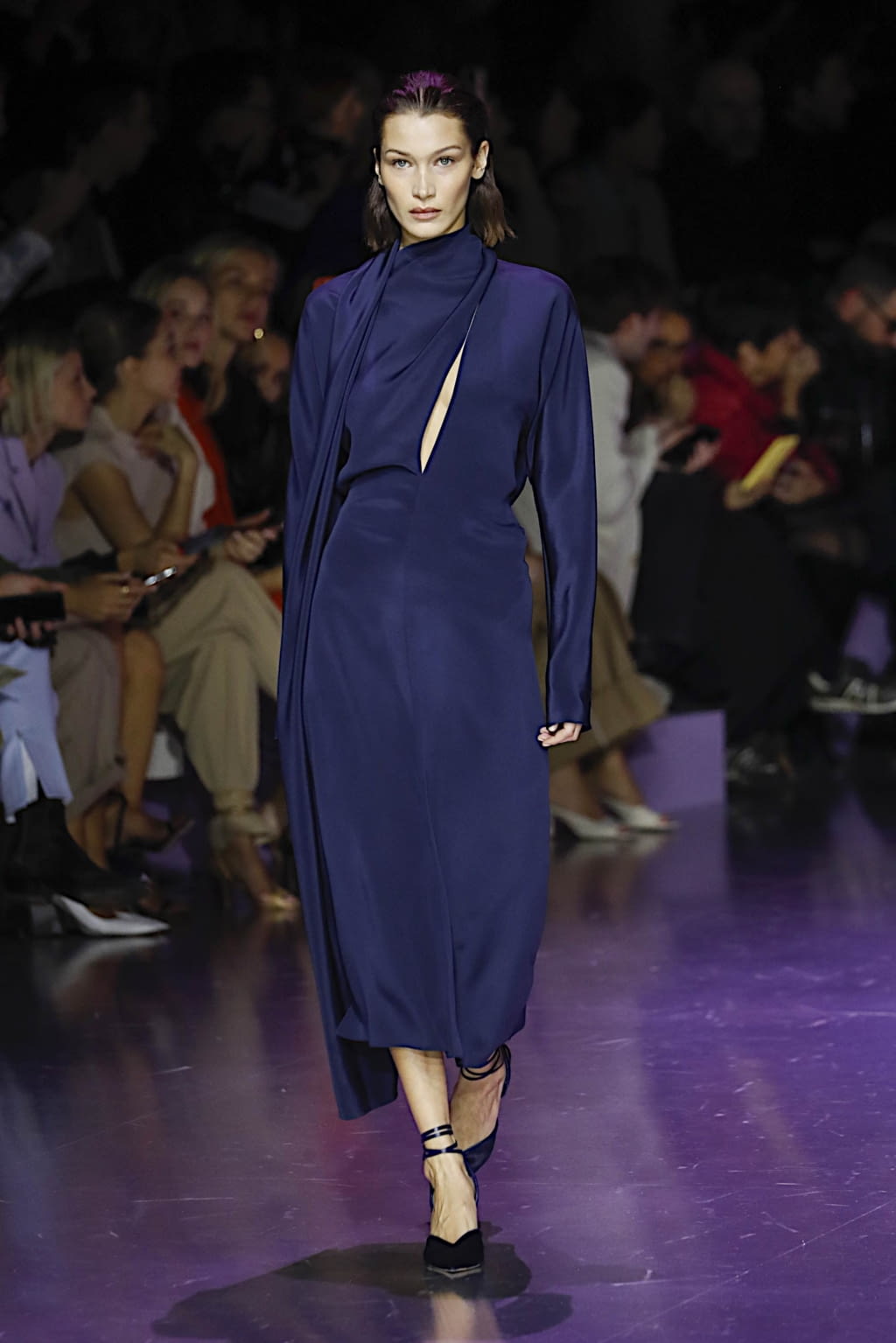 Fashion Week Milan Fall/Winter 2020 look 69 de la collection Boss womenswear
