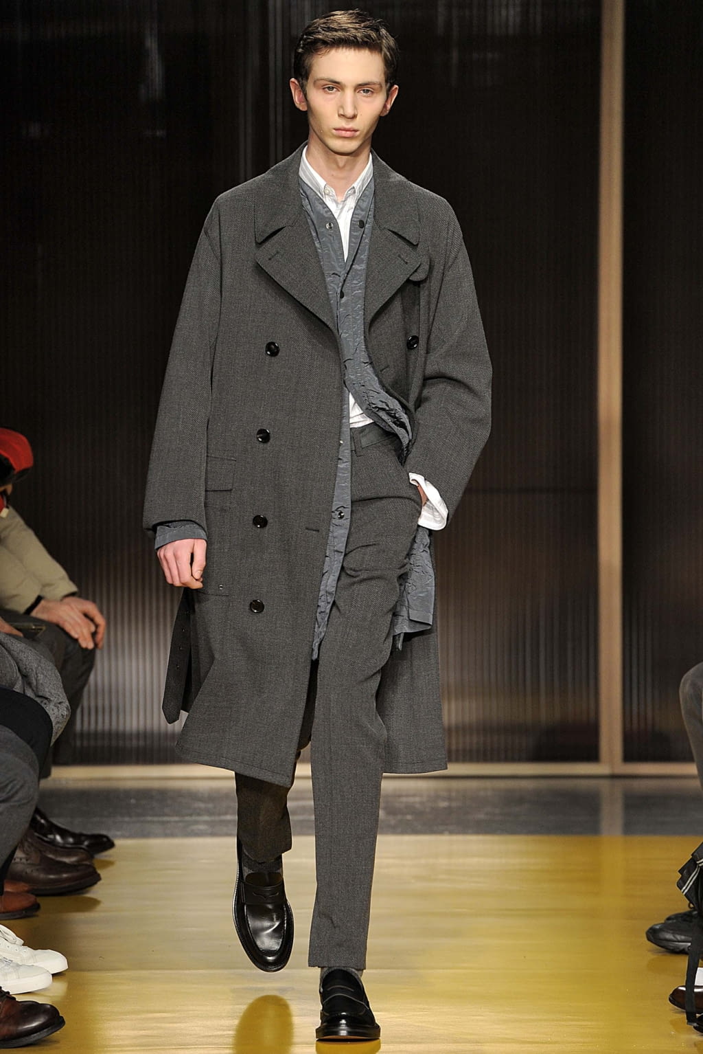 Fashion Week New York Fall/Winter 2018 look 12 from the Boss collection menswear
