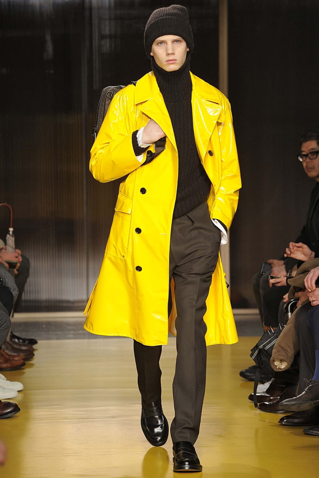 Fashion Week New York Fall/Winter 2018 look 22 from the Boss collection menswear