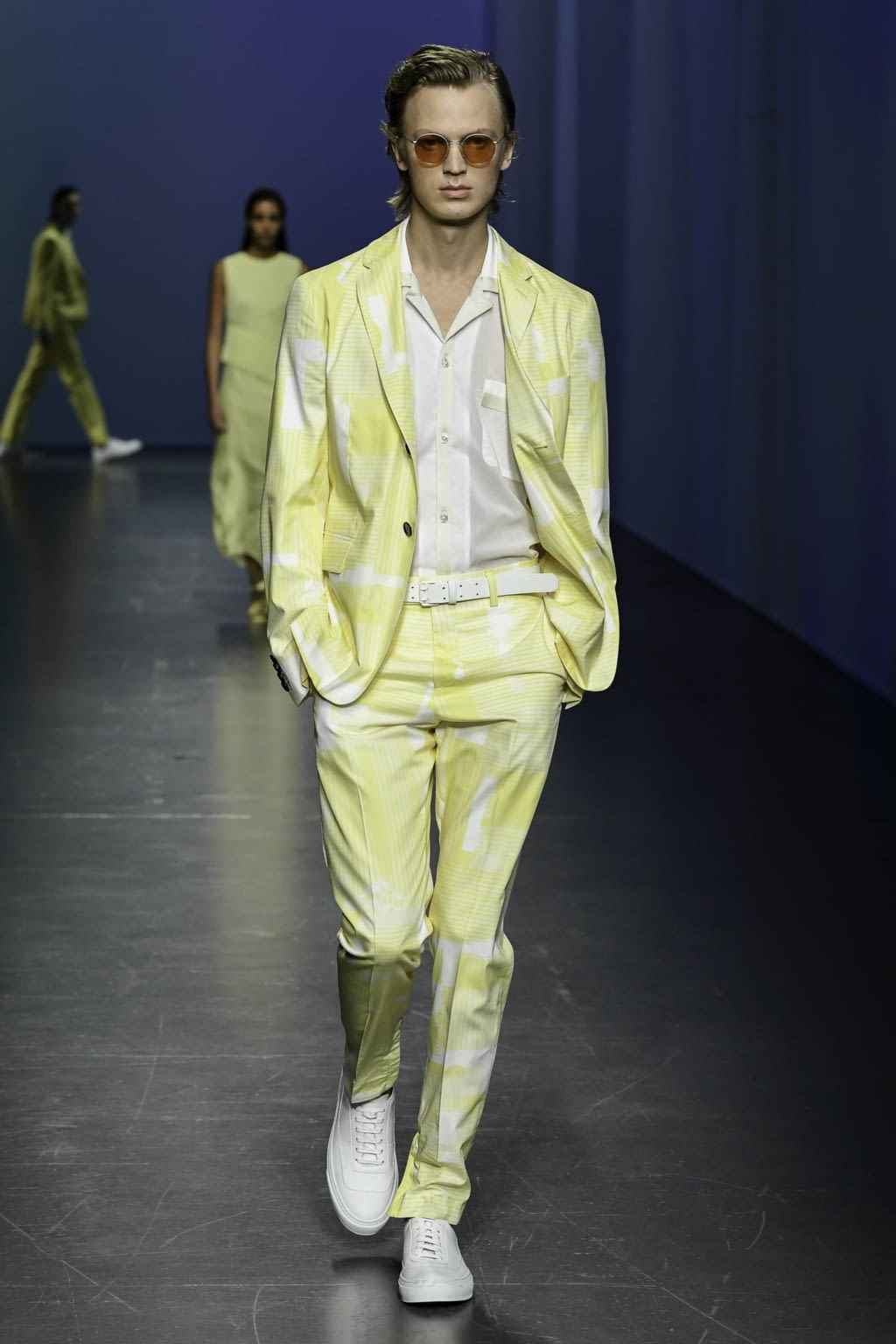 Fashion Week Milan Spring/Summer 2020 look 16 from the Boss collection 女装