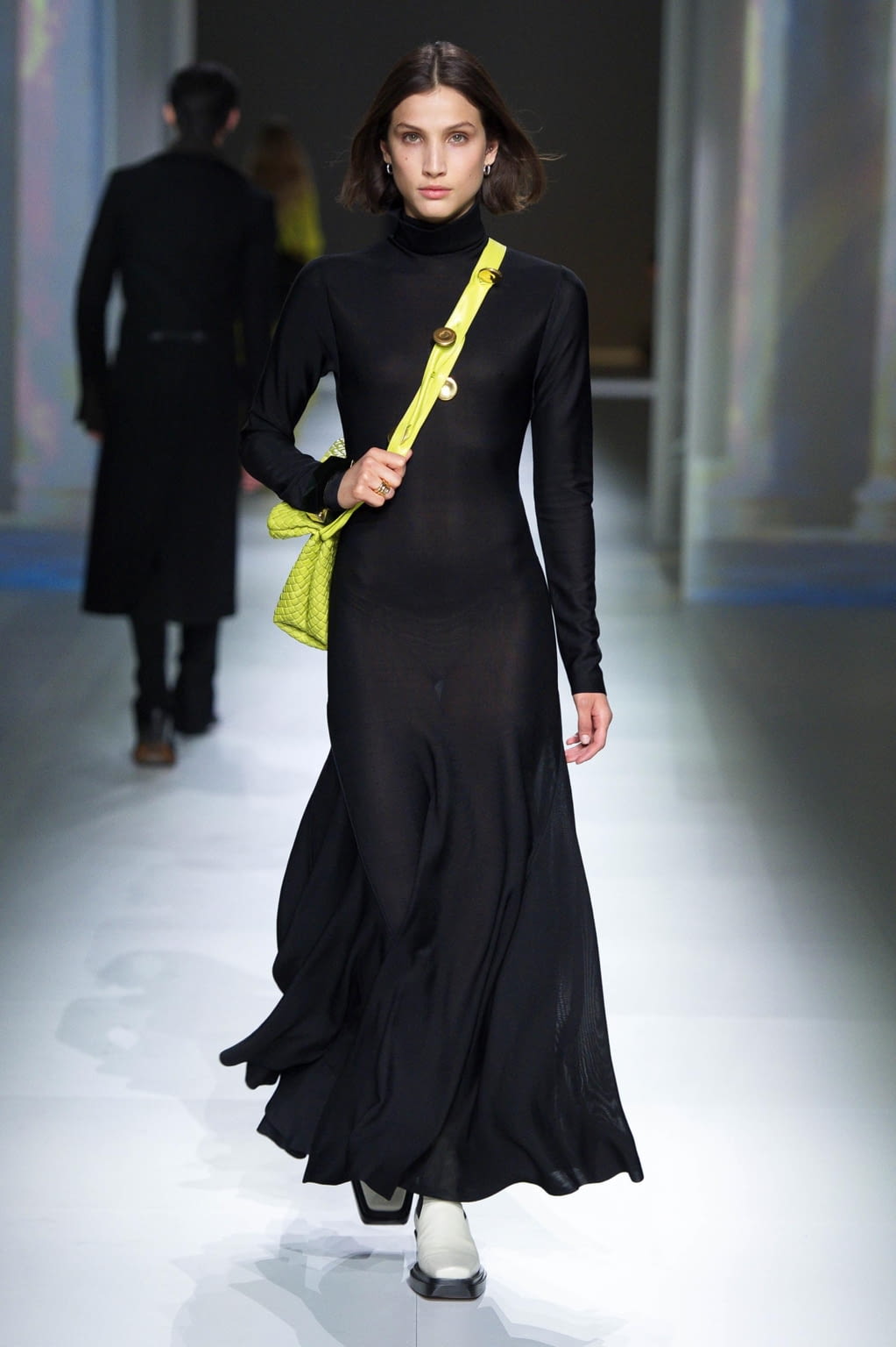 Fashion Week Milan Fall/Winter 2020 look 19 from the Bottega Veneta collection womenswear