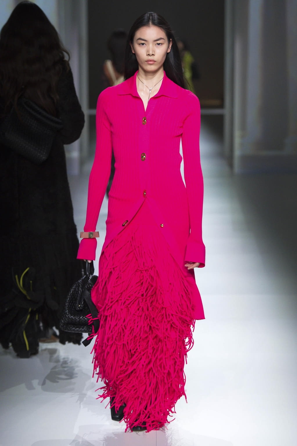 Fashion Week Milan Fall/Winter 2020 look 21 from the Bottega Veneta collection womenswear