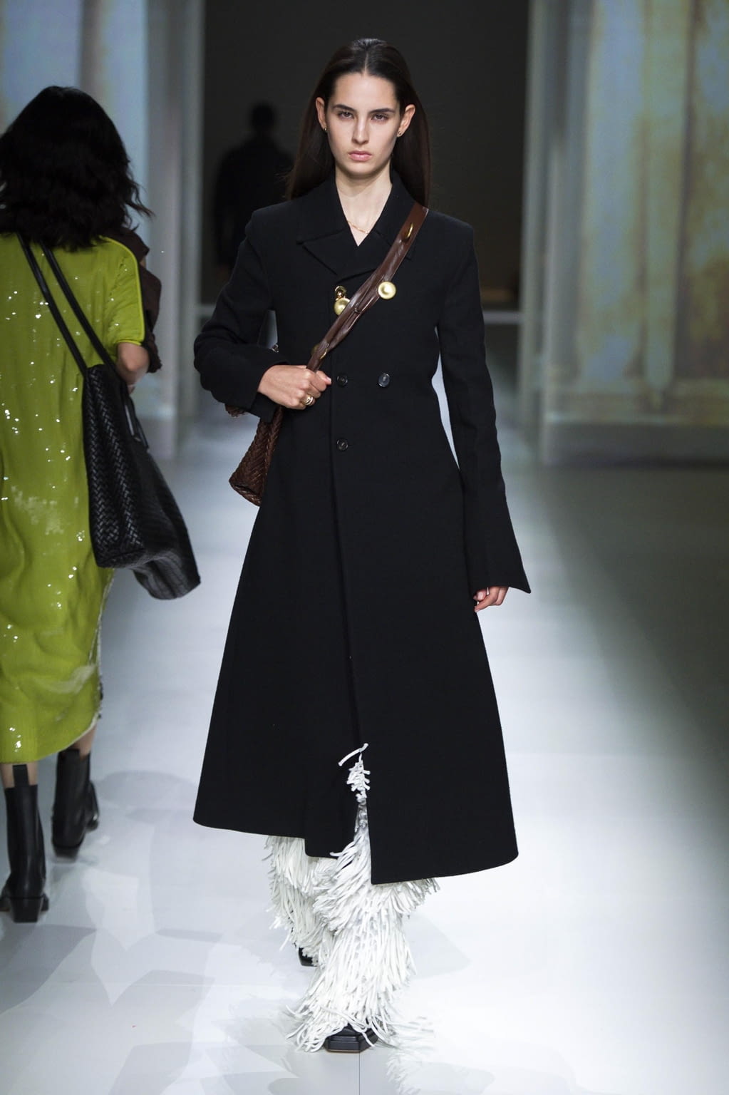 Fashion Week Milan Fall/Winter 2020 look 24 from the Bottega Veneta collection womenswear
