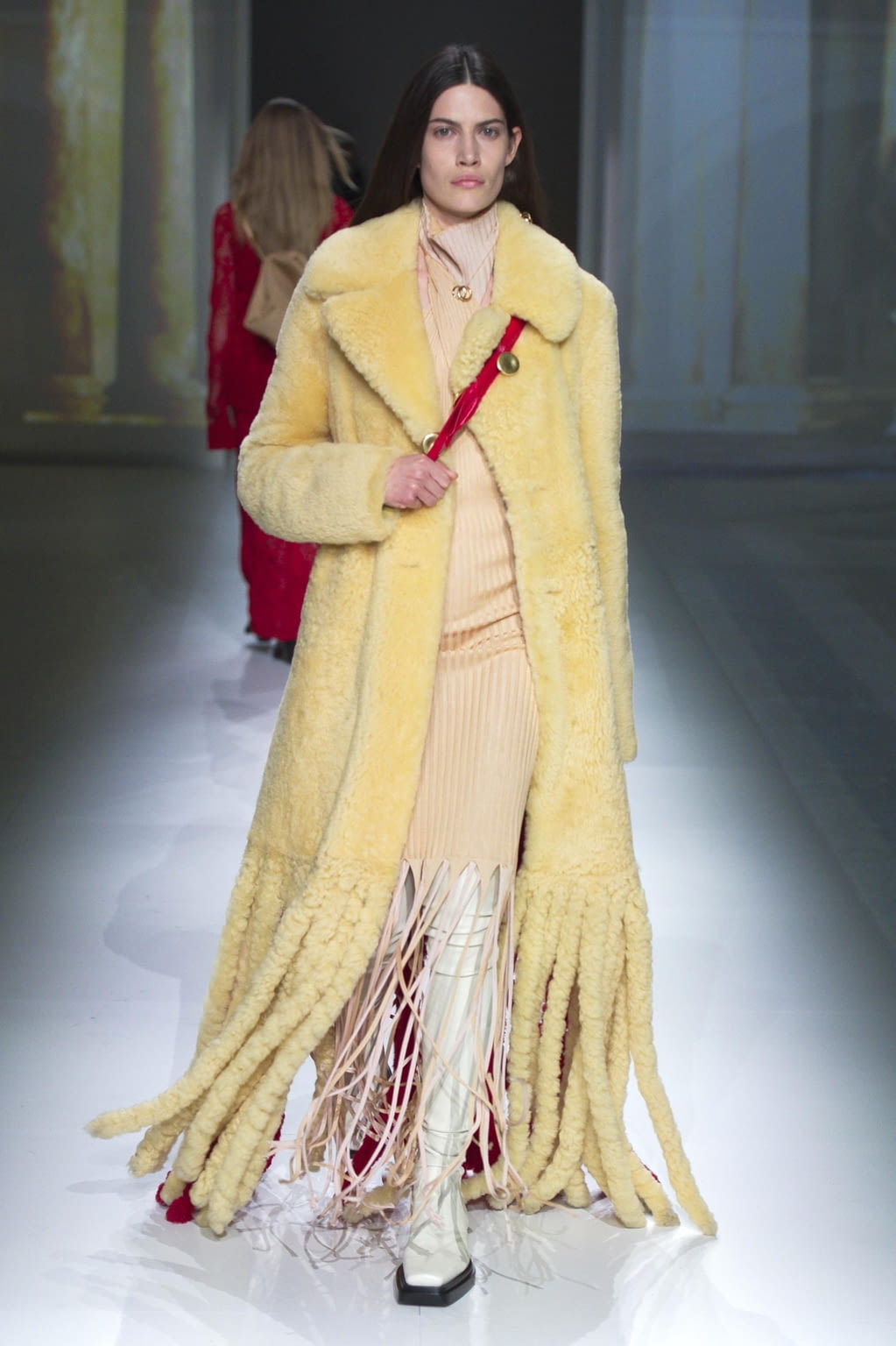 Fashion Week Milan Fall/Winter 2020 look 49 from the Bottega Veneta collection womenswear