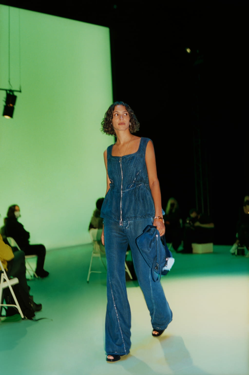 Fashion Week Milan Spring/Summer 2021 look 30 from the Bottega Veneta collection 女装