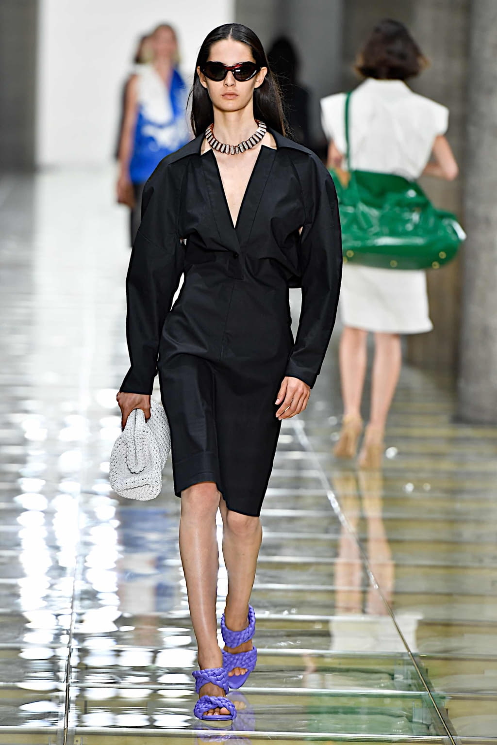 Fashion Week Milan Spring/Summer 2020 look 11 from the Bottega Veneta collection 女装