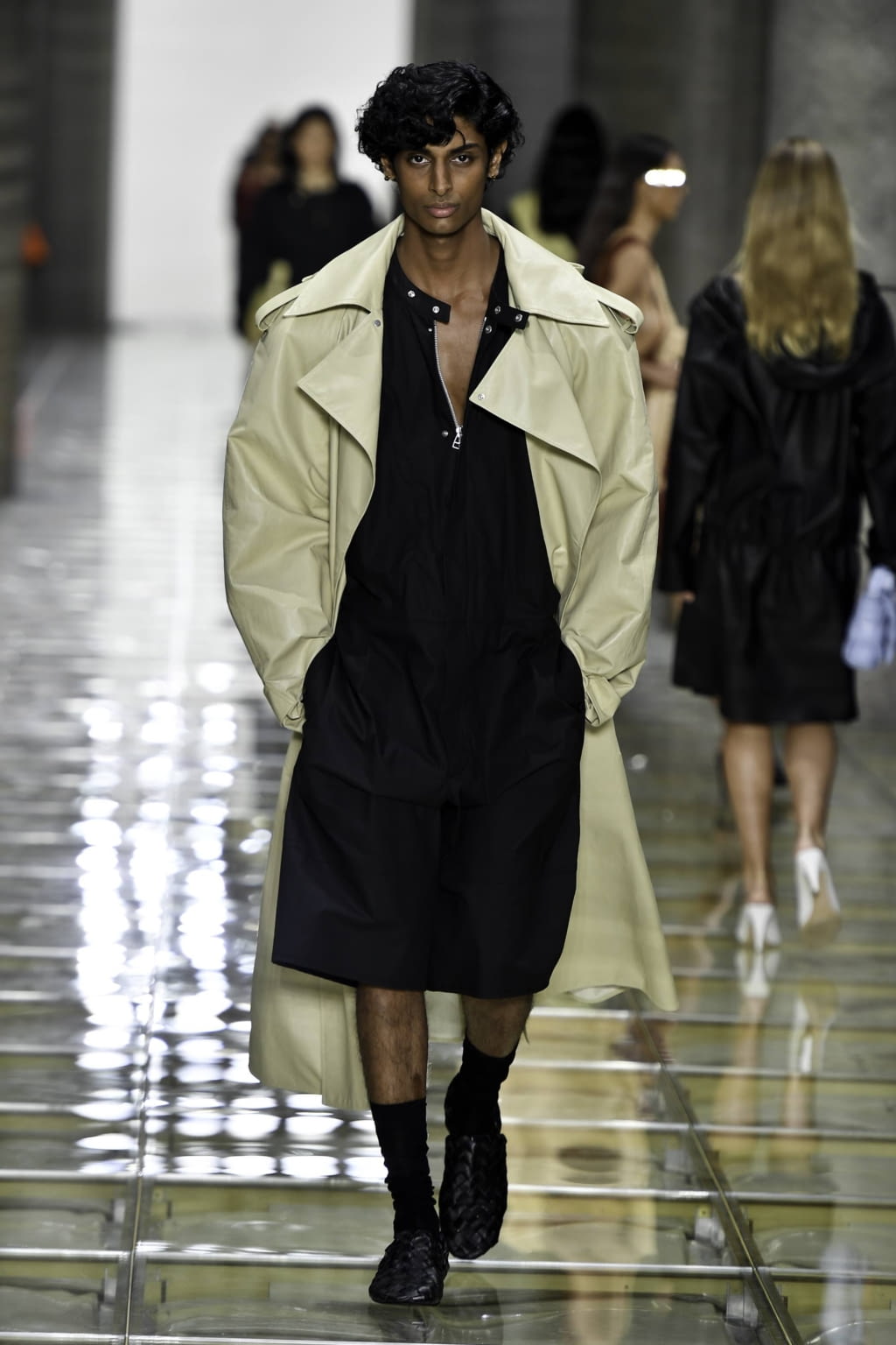 Fashion Week Milan Spring/Summer 2020 look 40 from the Bottega Veneta collection menswear