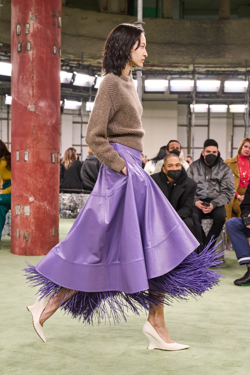 Fashion Week Milan Fall/Winter 2022 look 24 from the Bottega Veneta collection womenswear