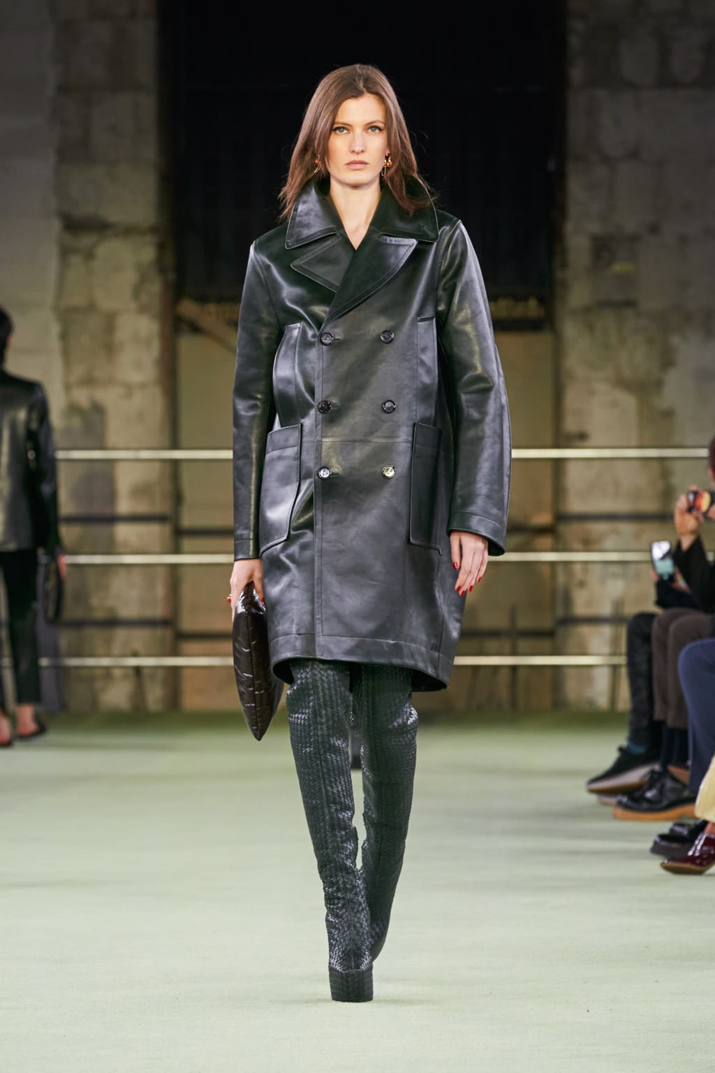 Fashion Week Milan Fall/Winter 2022 look 29 from the Bottega Veneta collection womenswear