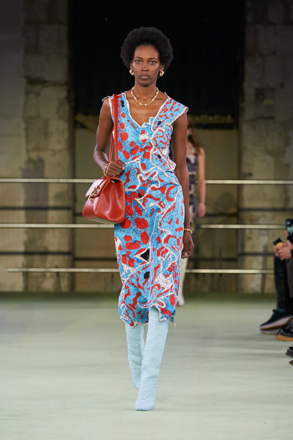 Fashion Week Milan Fall/Winter 2022 look 37 de la collection Bottega Veneta womenswear