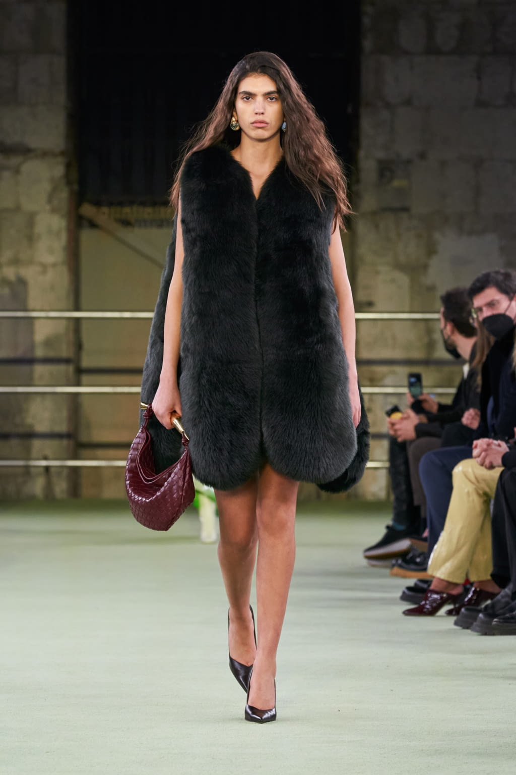 Fashion Week Milan Fall/Winter 2022 look 42 de la collection Bottega Veneta womenswear