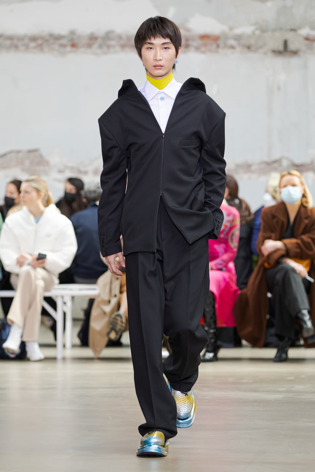 Fashion Week Paris Fall/Winter 2022 look 19 from the Botter collection womenswear