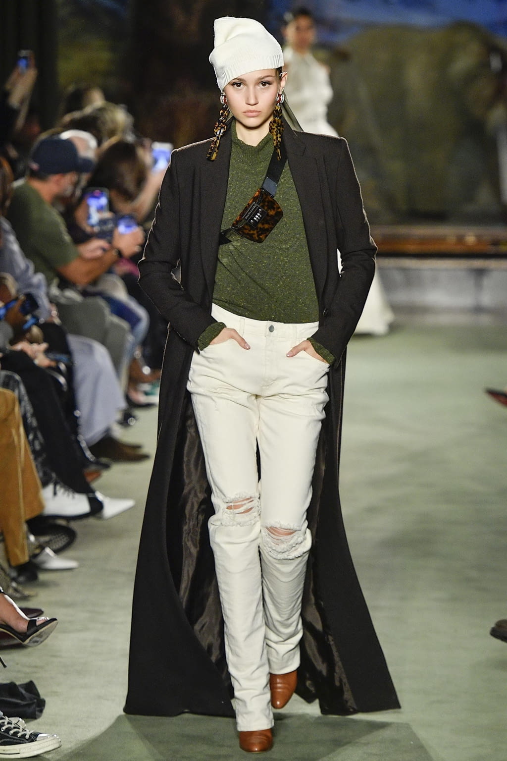 Fashion Week New York Fall/Winter 2020 look 21 de la collection Brandon Maxwell womenswear