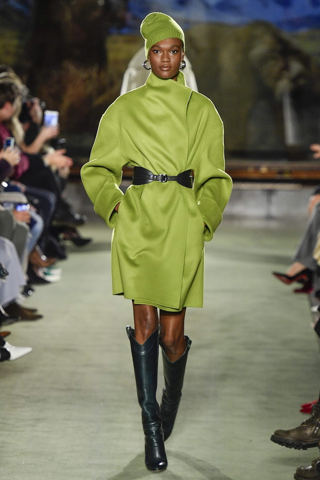 Fashion Week New York Fall/Winter 2020 look 39 de la collection Brandon Maxwell womenswear