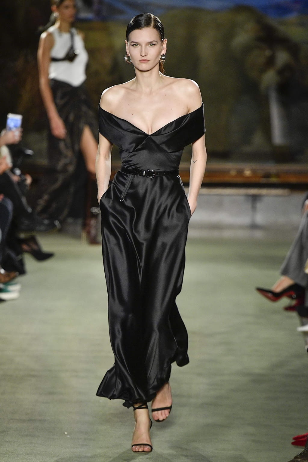 Fashion Week New York Fall/Winter 2020 look 47 from the Brandon Maxwell collection womenswear