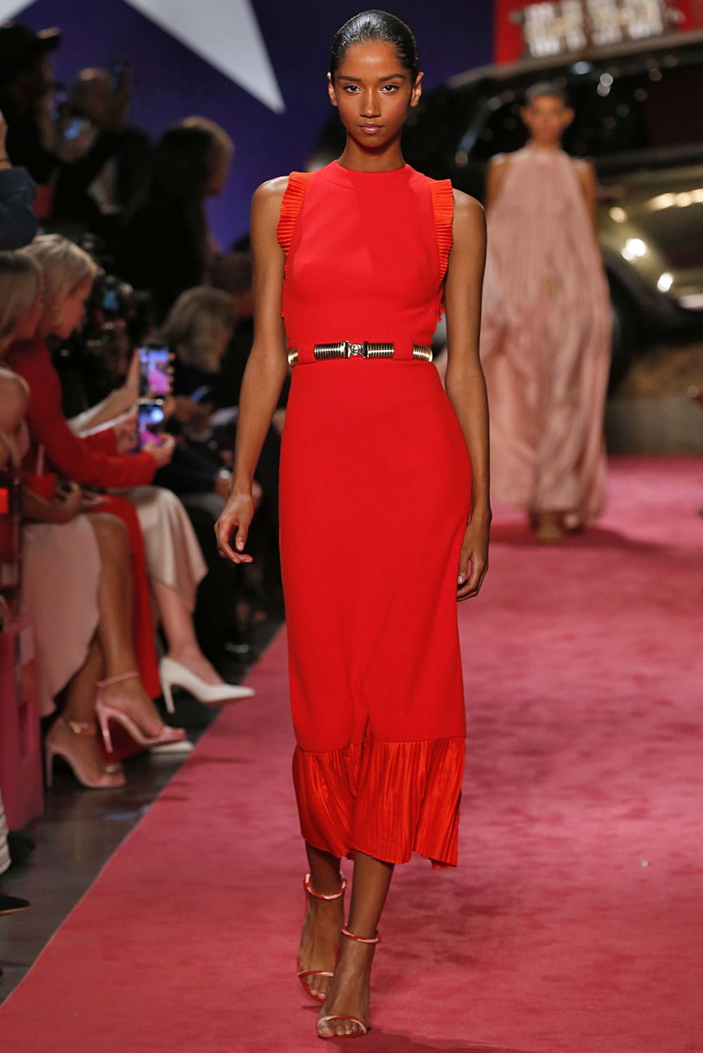 Fashion Week New York Spring/Summer 2019 look 17 from the Brandon Maxwell collection 女装