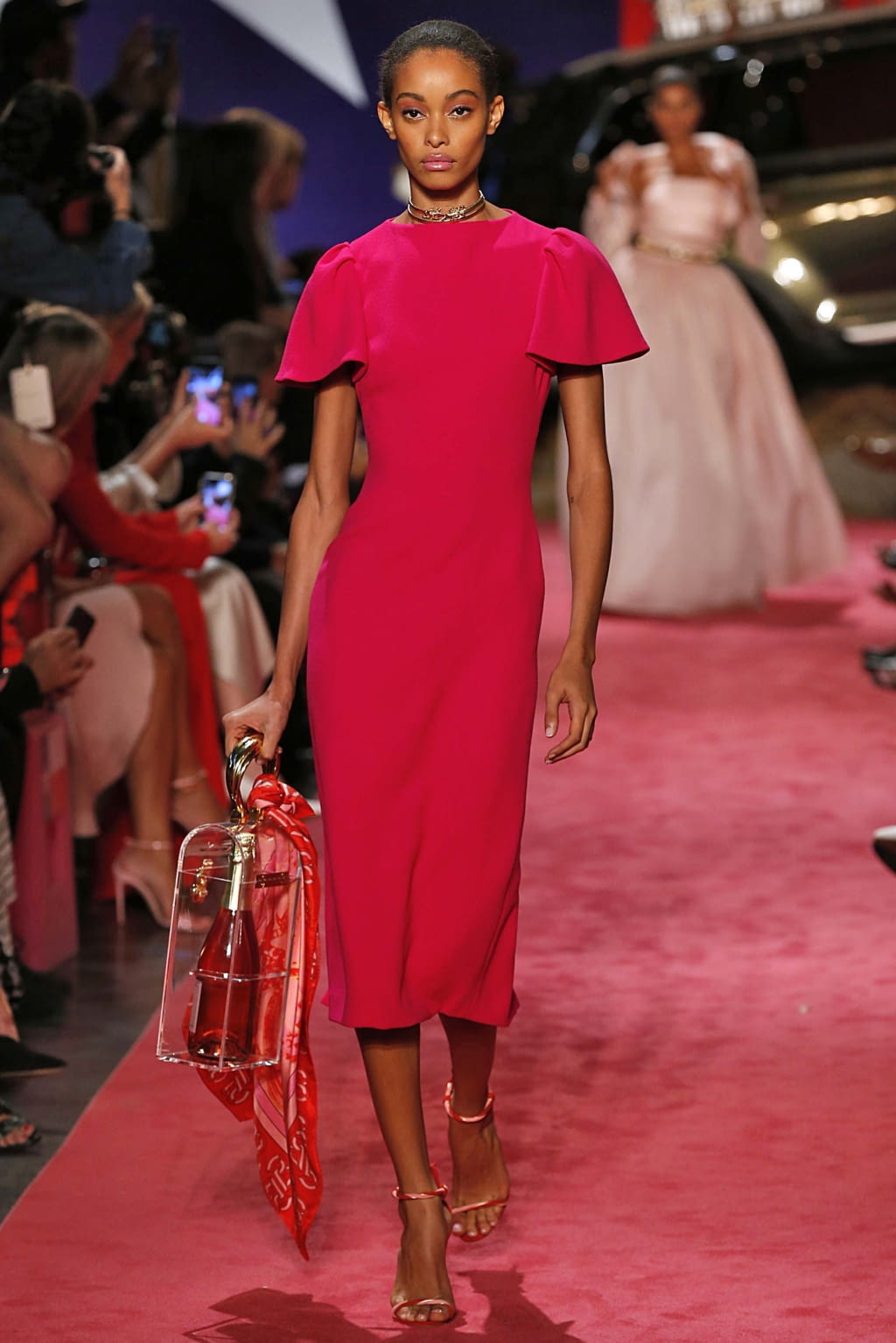 Fashion Week New York Spring/Summer 2019 look 32 from the Brandon Maxwell collection 女装