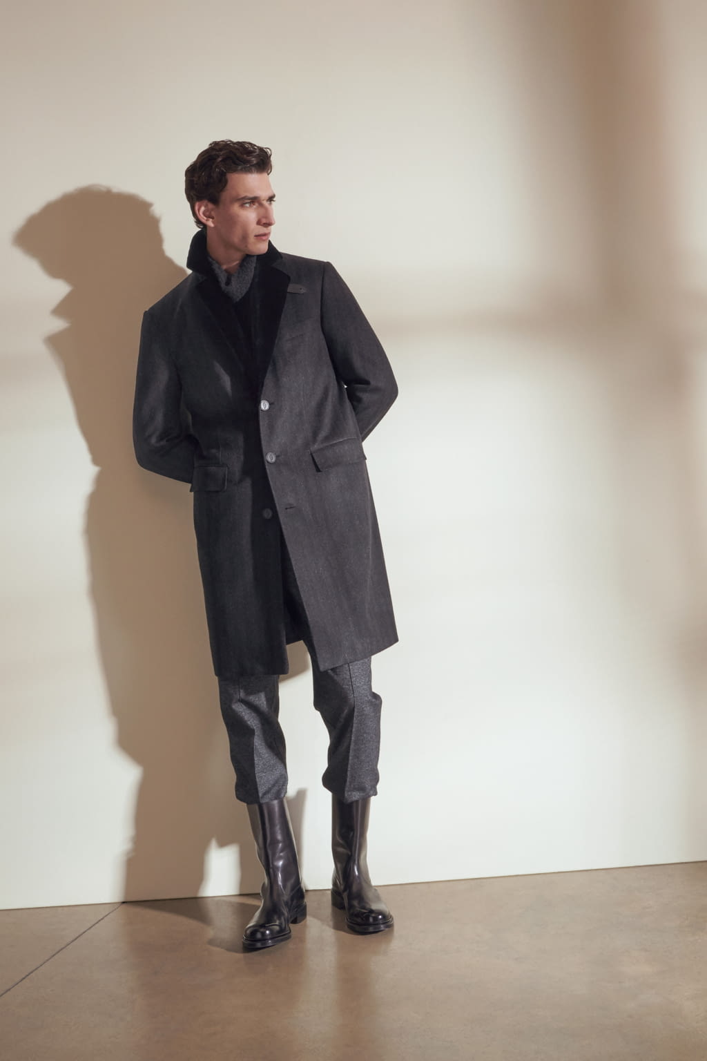 Fashion Week Milan Fall/Winter 2021 look 7 from the Brioni collection 男装
