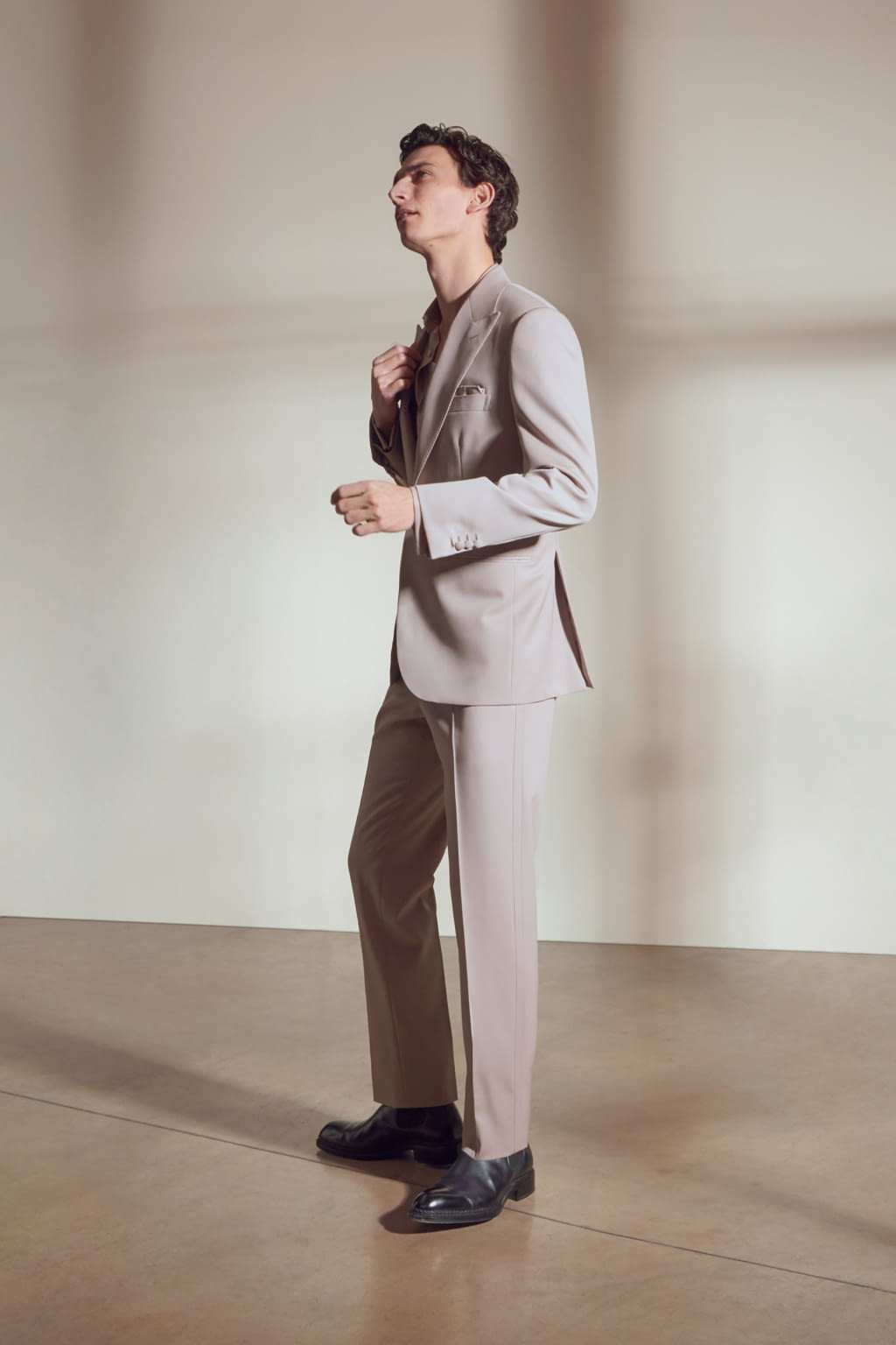 Fashion Week Milan Fall/Winter 2021 look 36 from the Brioni collection menswear