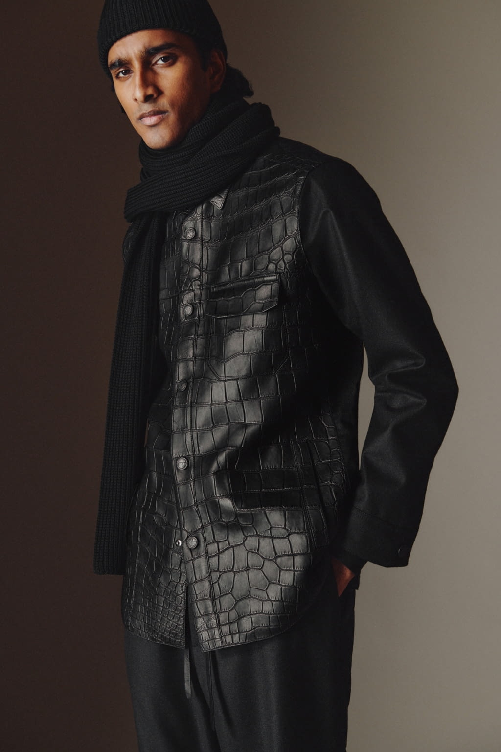 Fashion Week Milan Fall/Winter 2022 look 6 from the Brioni collection 男装