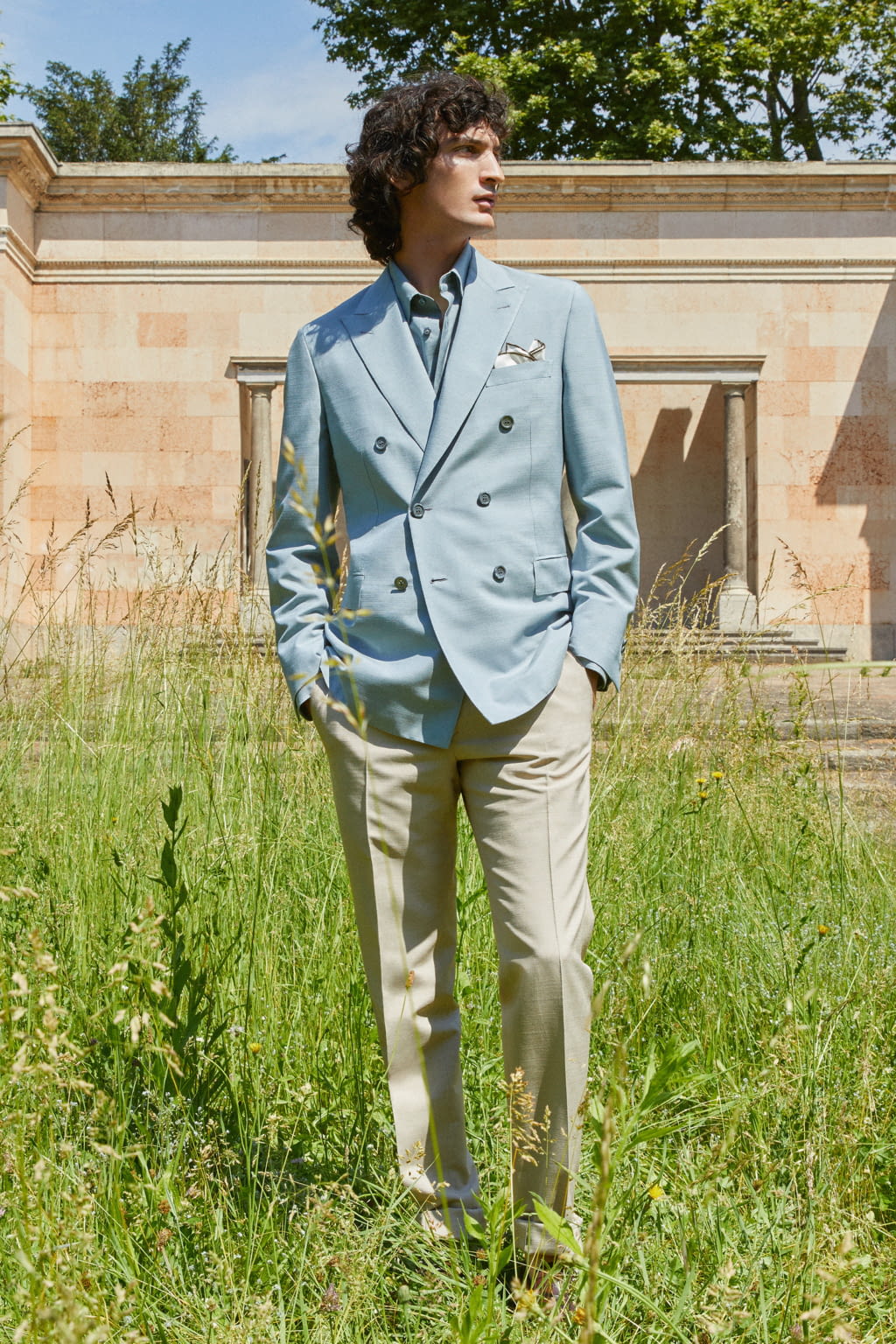 Fashion Week Milan Spring/Summer 2022 look 32 from the Brioni collection 男装