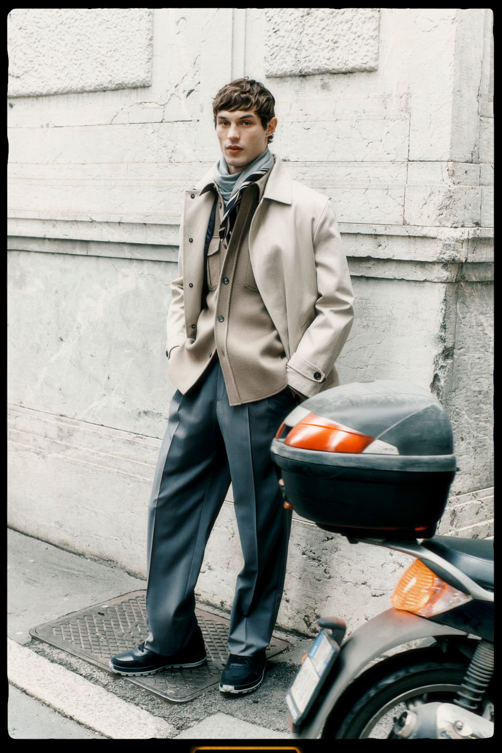 Fashion Week Milan Fall/Winter 2024 look 10 from the Brioni collection 男装